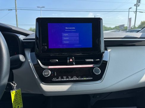 Used 2026 Toyota Corolla LE FWD image 23