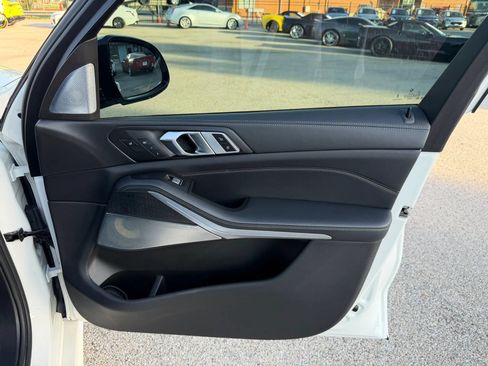 Used 2024 BMW ALPINA XB7 AWD/4WD image 18