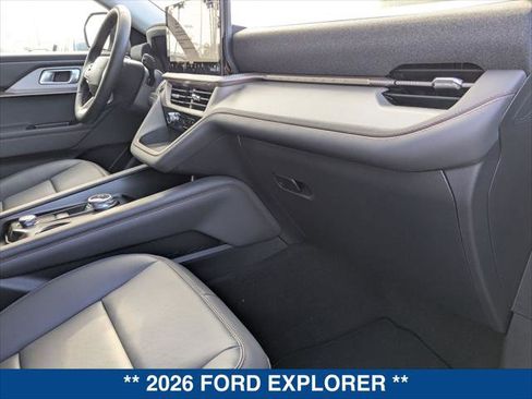 New 2026 Ford Explorer Active w/ Active Comfort Package image 19