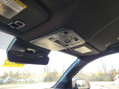 New 2025 Toyota Tacoma SR5 image 31