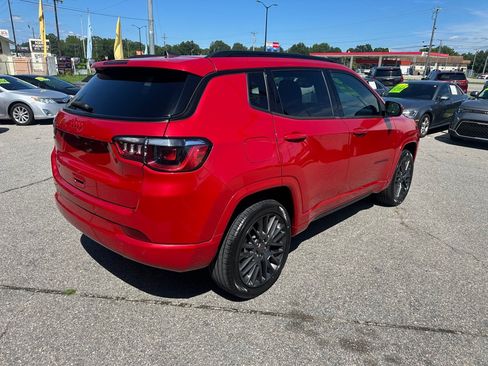 Used 2023 Jeep Compass Limited AWD/4WD image 5