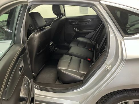 Used 2018 Chevrolet Impala LT w/ LT Leather Package image 10