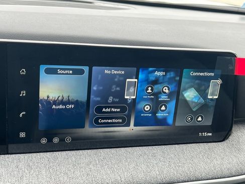 New 2026 Nissan Kicks SV AWD/4WD image 8