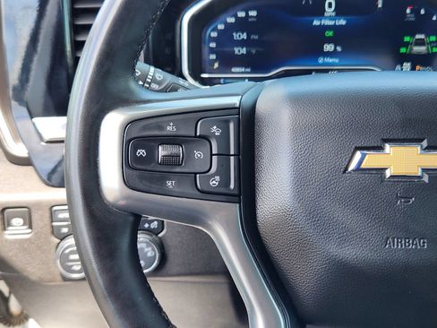 Used 2023 Chevrolet Silverado 1500 LT AWD/4WD image 15