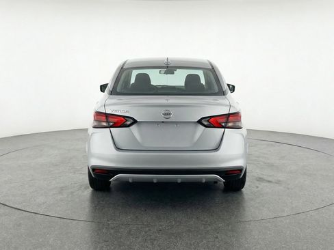 Used 2025 Nissan Versa SV image 7