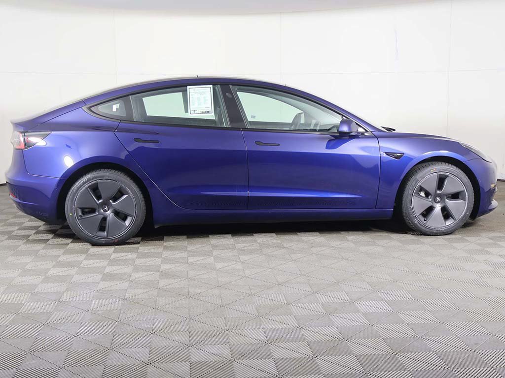 Used 2022 Tesla Model 3 RWD image 23
