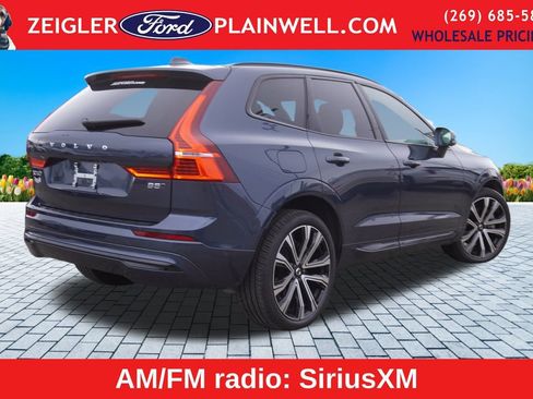 Used 2023 Volvo XC60 B5 Ultimate image 5
