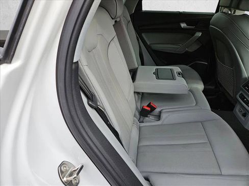 Used 2023 Audi Q5 2.0T Prestige w/ Prestige Package image 22