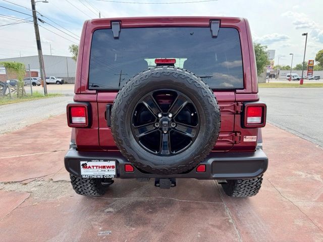 Used 2021 Jeep Wrangler Unlimited Sahara AWD/4WD image 6