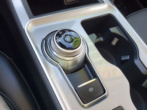 Used 2024 Ford Edge SEL w/ Convenience Package image 21