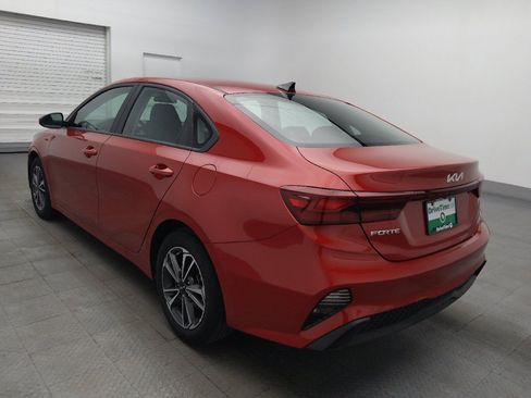 Used 2024 Kia Forte LXS FWD image 5