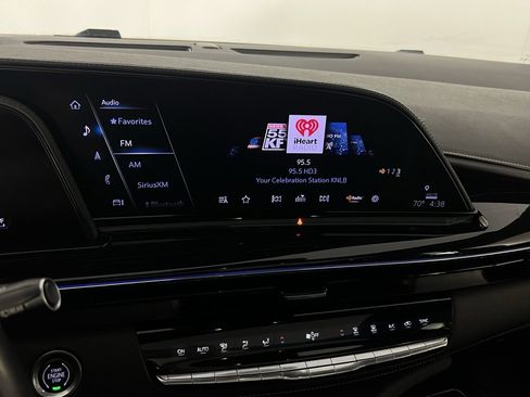 Used 2023 Cadillac Escalade Sport image 17