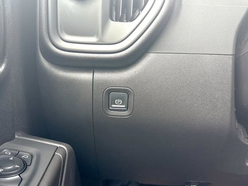 Used 2024 Chevrolet Silverado 1500 W/T w/ WT Fleet Convenience Package image 31