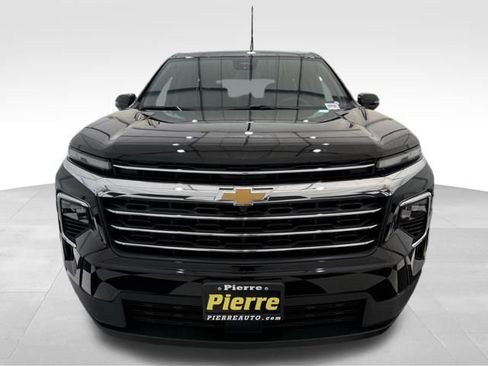 New 2026 Chevrolet Traverse LT image 8