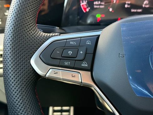 New 2026 Volkswagen GTI SE image 32