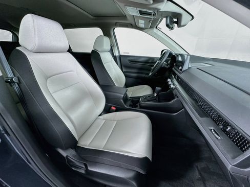 Certified 2023 Honda CR-V EX image 28