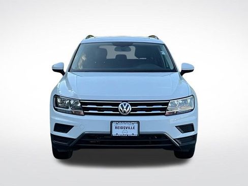Used 2020 Volkswagen Tiguan SE w/ Panoramic Sunroof Package AWD/4WD image 10