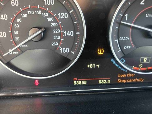 Used 2018 BMW 328d Sedan w/ Convenience Package image 17