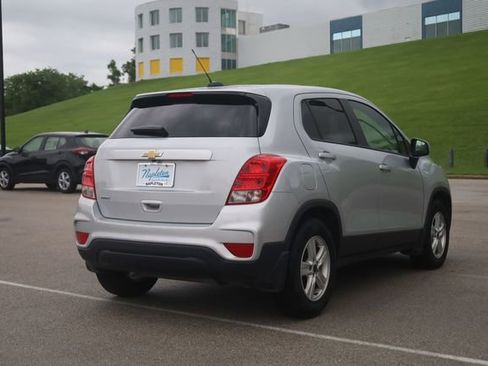 Used 2020 Chevrolet Trax LS w/ Tint and Cruise Package FWD image 4