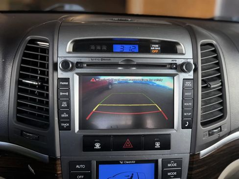 Used 2011 Hyundai Santa Fe Limited w/ Navigation Pkg 4 image 27