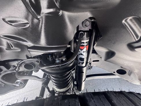 Used 2023 Jeep Gladiator Mojave w/ Trailer Tow Package AWD/4WD image 14