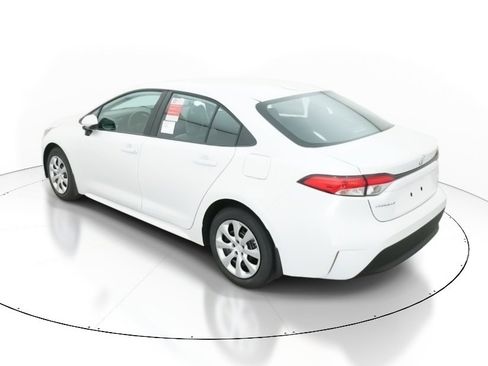 New 2026 Toyota Corolla LE image 5