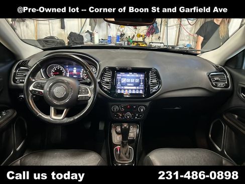 Used 2019 Jeep Compass Limited w/ Safety & Security Group AWD/4WD image 18