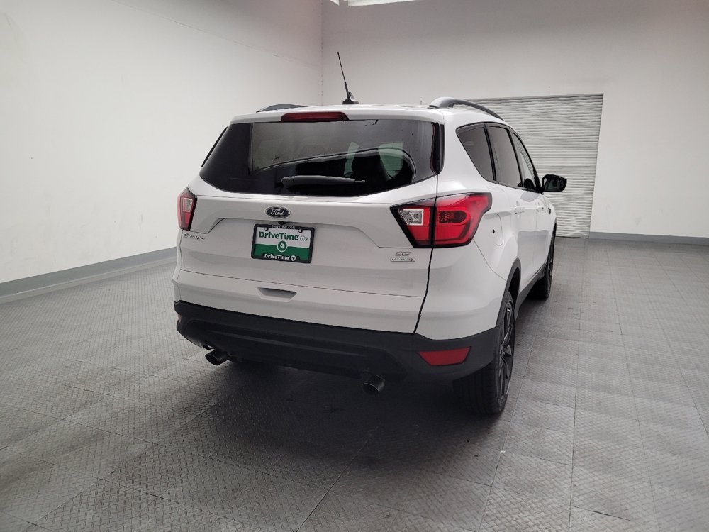 Used 2019 Ford Escape SE FWD image 7
