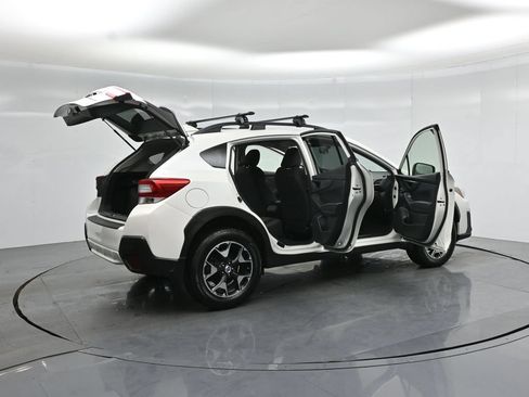 Used 2018 Subaru Crosstrek 2.0i Premium AWD/4WD image 6