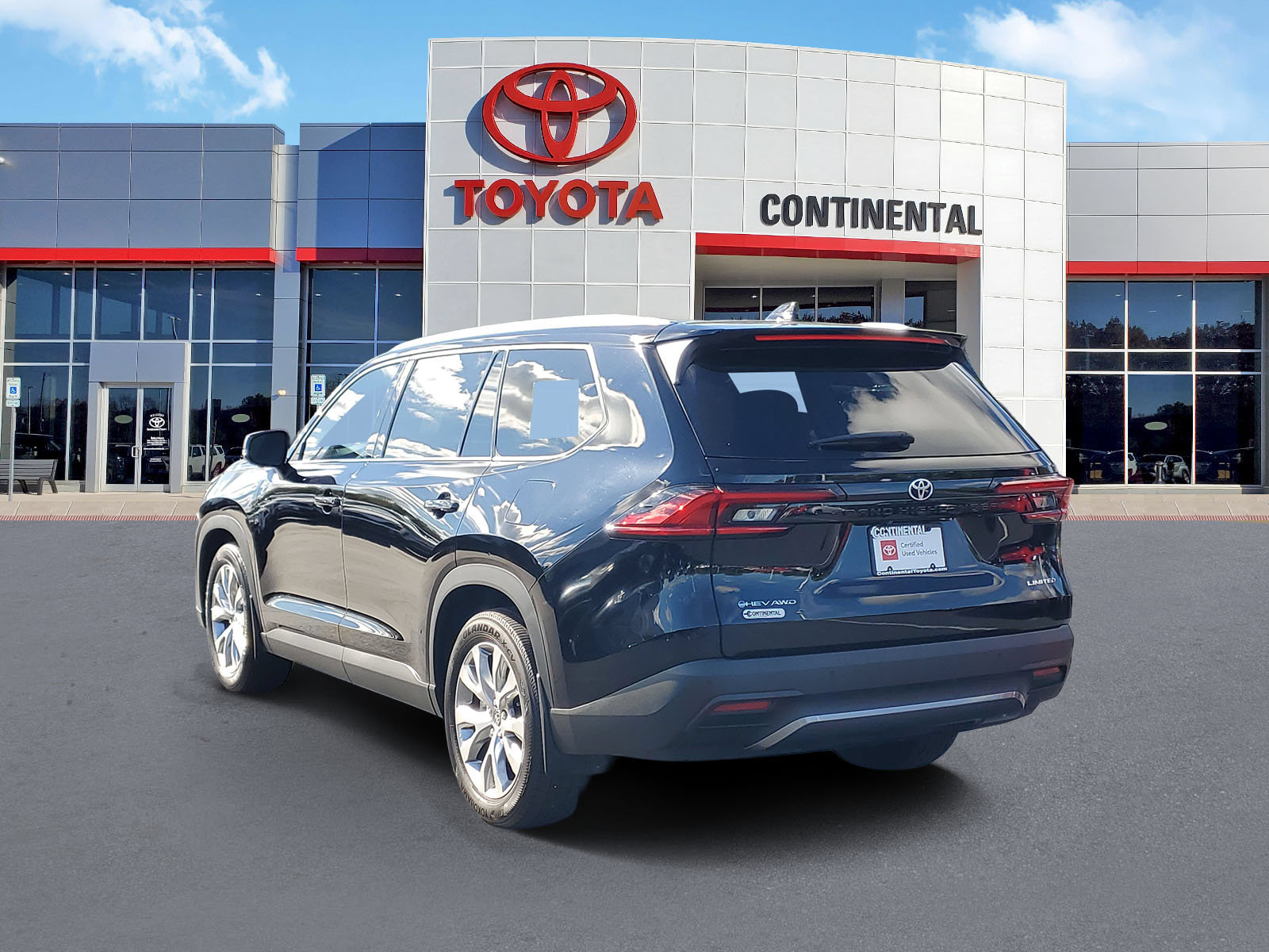 Certified 2025 Toyota Grand Highlander AWD Hybrid image 4