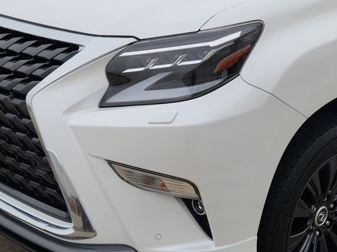 Used 2021 Lexus GX 460 Premium image 8