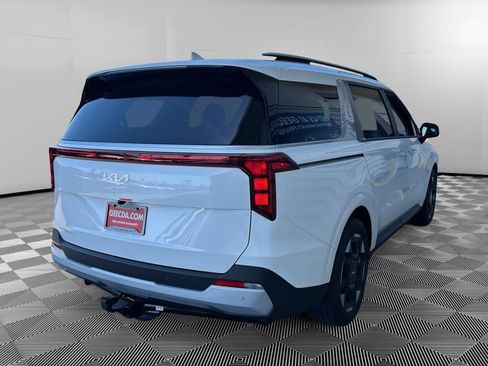 New 2026 Kia Carnival EX FWD image 4