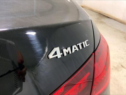Used 2025 Mercedes-Benz C 300 4MATIC Sedan image 9
