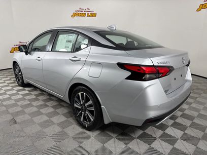 New 2025 Nissan Versa SV w/ Trunk Package