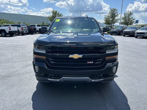Used 2018 Chevrolet Silverado 1500 LT w/ All Star Edition AWD/4WD image 2