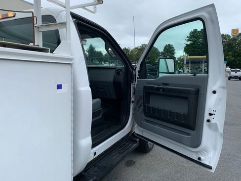 Used 2014 Ford F350 XL image 21