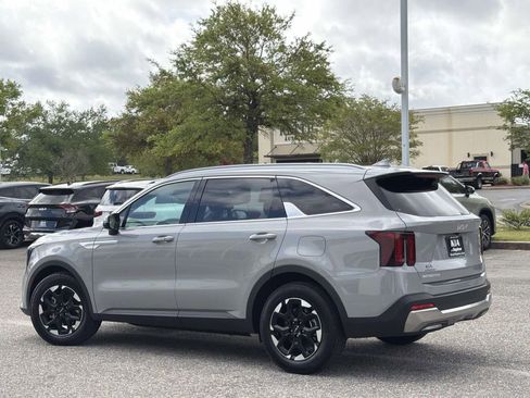 Used 2026 Kia Sorento S w/ S Panoramic Sunroof Package image 28