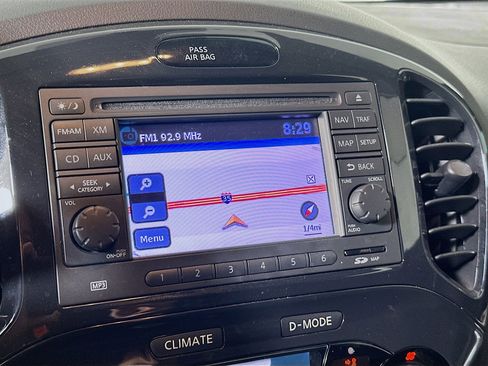 Used 2014 Nissan Juke SL image 21