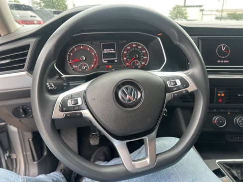 Used 2020 Volkswagen Jetta S w/ Driver Assistance Package FWD image 9