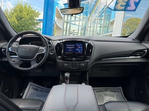 Certified 2023 Chevrolet Traverse RS AWD/4WD image 3