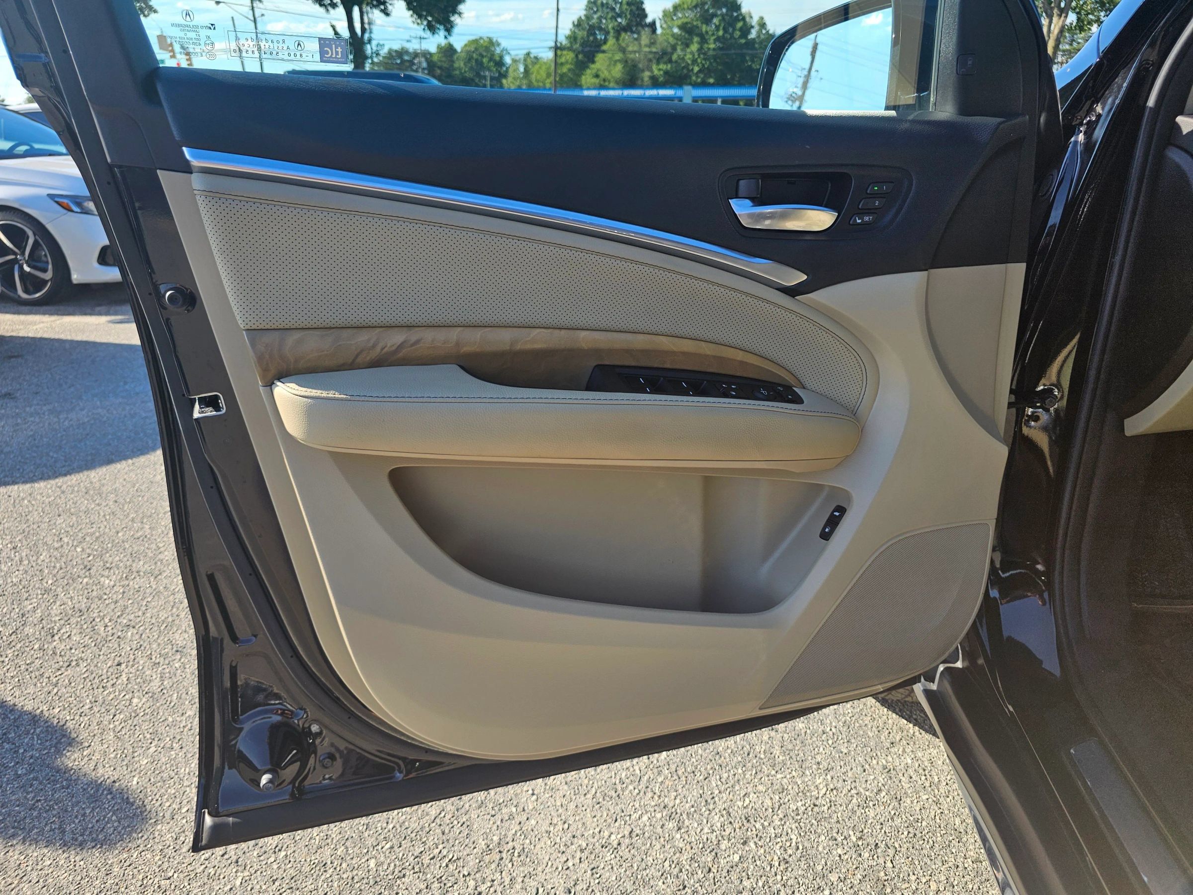 Used 2020 Acura MDX w/ Technology Package FWD image 13