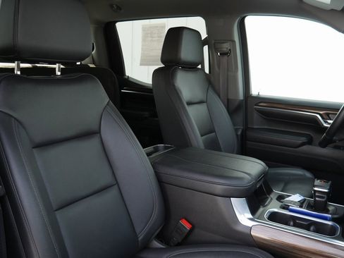 Used 2024 Chevrolet Silverado 1500 LT Trail Boss image 24