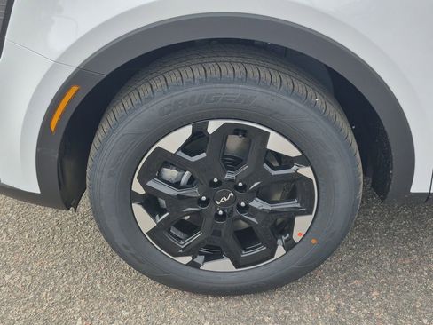 New 2026 Kia Sorento S AWD/4WD image 18