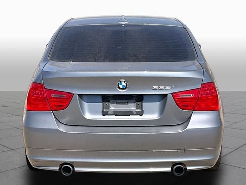 Used 2011 BMW 335i xDrive Sedan AWD/4WD image 4