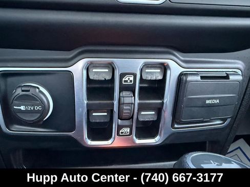 Used 2021 Jeep Wrangler Unlimited Sport AWD/4WD image 17