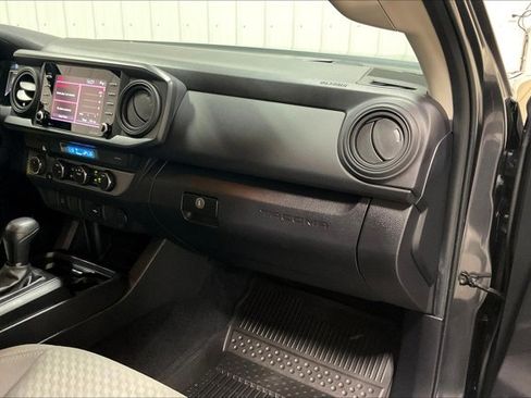 Used 2022 Toyota Tacoma SR image 16