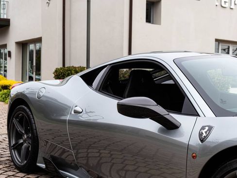 Used 2014 Ferrari 458 Speciale Coupe RWD image 15