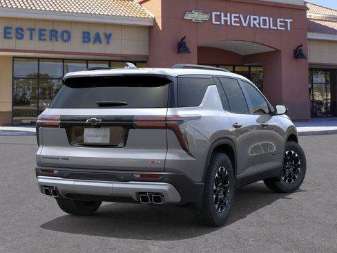 New 2027 Chevrolet Traverse Z71 w/ Driver Confidence Package AWD/4WD image 4