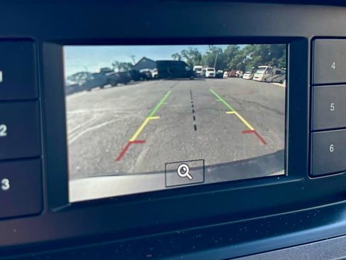 Used 2020 Ford Transit Connect XL FWD image 20