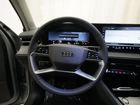 New 2026 Audi Q3 quattro 2.0T AWD/4WD image 4
